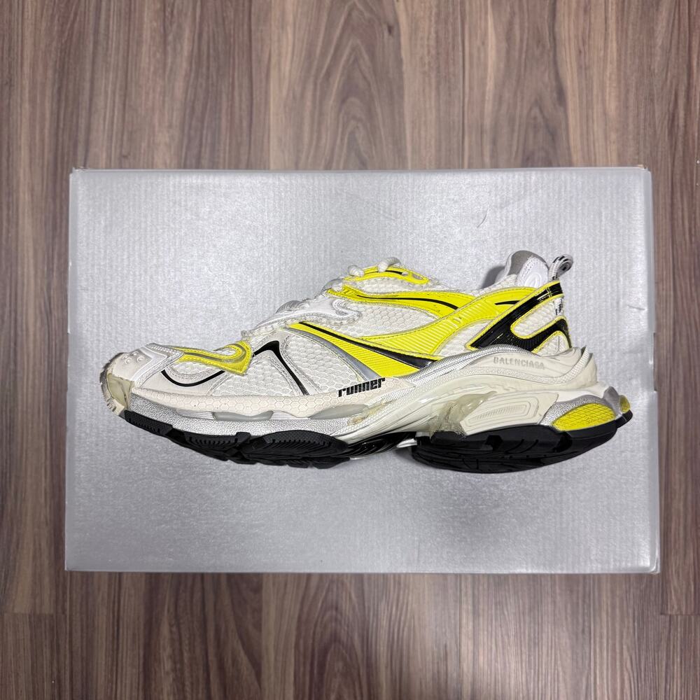 Rare New in Box Balenciaga Runner 2.0 Sneaker | US9 / EU42